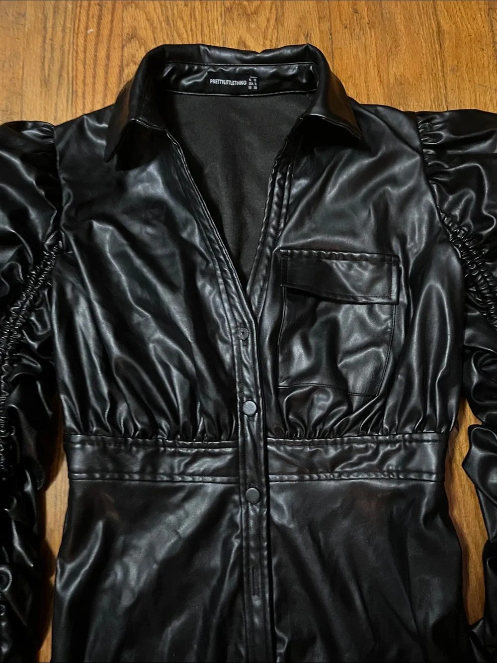 PrettyLittleThing stylish black